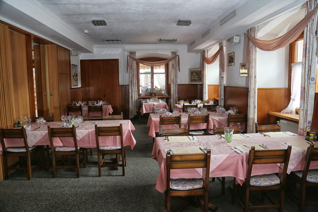 Gasthof Adler Frick Eksteriør billede